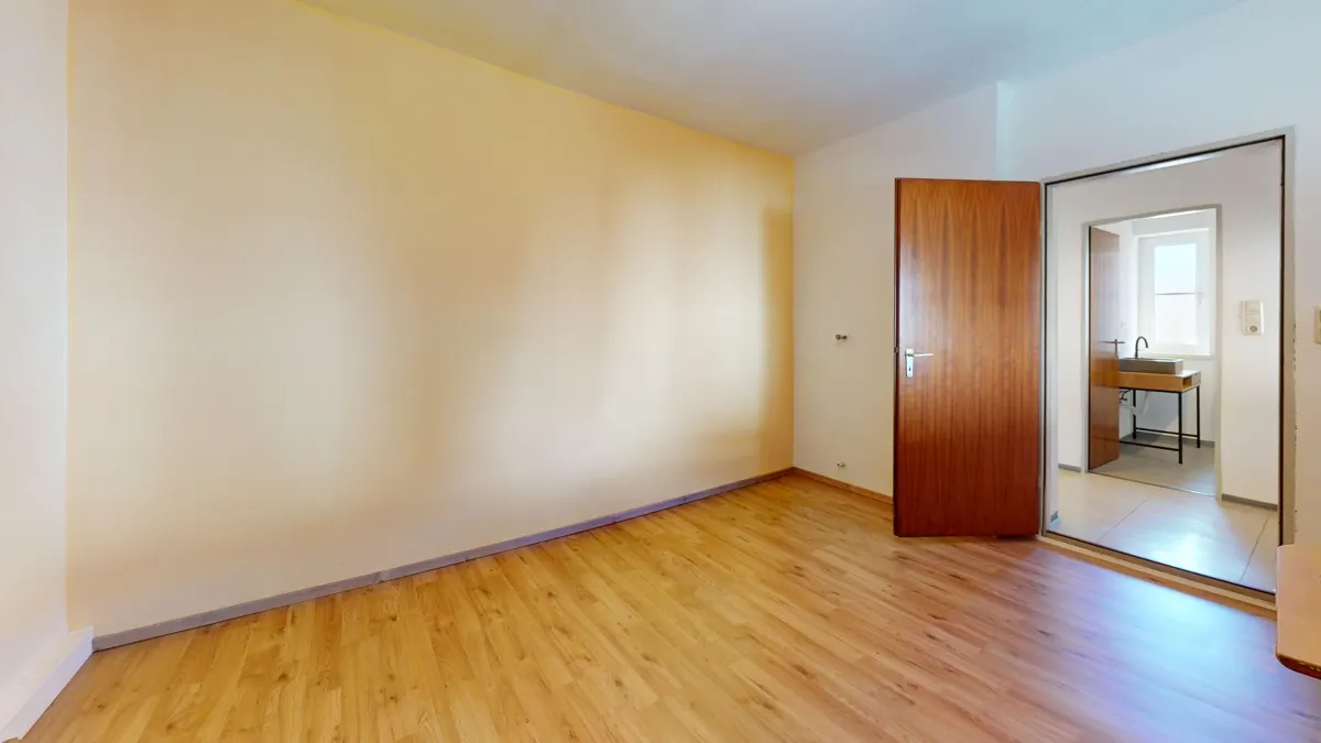 Gewerbeflache-in-Bischofshofen-Fugangerzone-Bedroom